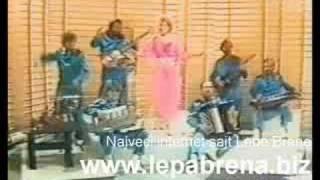 Lepa Brena - Mače Moje