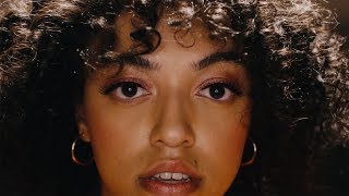 Watch Mahalia Do Not Disturb video