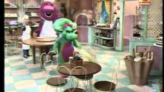 Barney Y Sus Amigos Waiting For Mr Macrooney Spanish