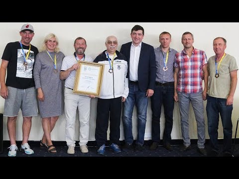 ПФЛ наградила "Металлист 1925" бронзовыми медалями Второй лиги ПФЛ наградила "Металлист 1925" бронзовыми медалями Второй лиги