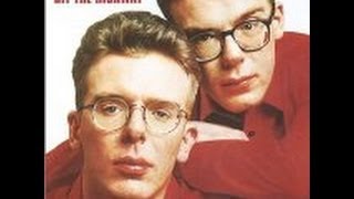 Watch Proclaimers King Of The Road video