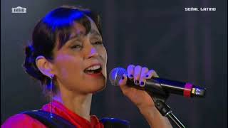 Watch Julieta Venegas El Presente Live video