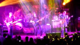 Watch Umphreys Mcgee White Mans Moccassins video