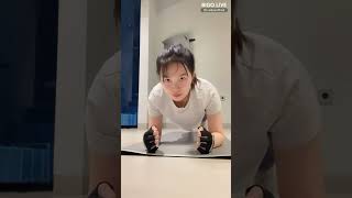 Bigo Live Cewek Lagi Push Up