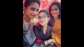 Actress Shalini,Shamlee & Her Daughter Anoushka Cute Picture