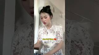 Suara Gadis Vietnam