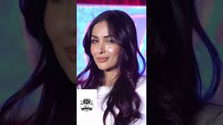 Malakia Arora Having Fun At Party Shes Such A Beautiful