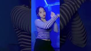 Awek Tiktok Viral