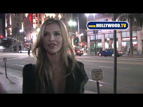 EXCLUSIVE Pretty Joanna Krupa Discusses Her Christmas Tree