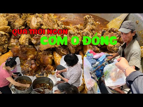 400 PHẦN CƠM NGƯỜI NGHÈO GIỮA ĐẠI DỊCH KHÔNG DỄ MANG ĐI NHƯ NGÀY THƯỜNG I PHONG BỤI