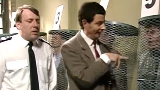 Bean Stops Crime | Funny Clips | Mr Bean Official Bean Stops Crime | Funny Clips | Mr Bean Official