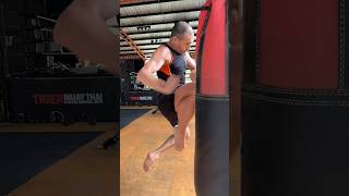 Training From Tiger Muay Thai 🥊 #Tigermuaythai #Lesson #Mma #Muaythai #Kickboxing