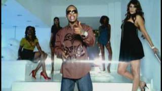 Watch Chingy Gimme That video