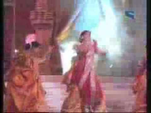 Aishwarya Rai_s live Performance of Dola Re.avi