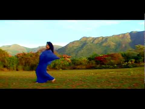 Dhak Dhak Dil Mera Karne Lagaa Aadmi 720p HD Song