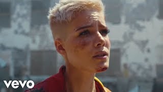 Watch Halsey Sorry video