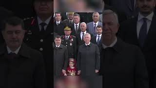 Mansur Yavaş Ve Ankara Huriyet Başsavcısı Karaköse Anıtkabirde Karşılaştı, El Sıkıştı