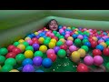 UNBOXING THE SWIMMING POOL WHILE BATHING WITH COLORFUL BALLS Kids Swimming Pool
