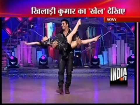 Madhuri Dixit Dance with Akshay Kumar and Rishi Kapoor at Jhalak...