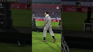 tIR4k2zqMio Video Image