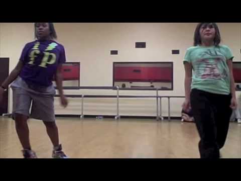 BZ Class Glenda and Cara (Fanny Pak)