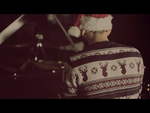 A Christmas Music Box by The Daydream Club (Live Piano Version)
