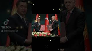 Kirgiz ve Turk jumhur başkanlari Sadir japarov ve Rejep taiyp erdogan ve Turan b