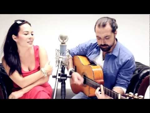 Demet Sağıroğlu & Kaan Altınova | Aşk Kahveleri (Live) Demet Sağıroğlu & Kaan Altınova | Aşk Kahveleri (Live) klip izle
