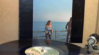 Watch Bonnie Raitt My Opening Farewell video