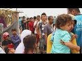 Helyszíni tudósítás: Ezer migráns várakozik Röszkénél