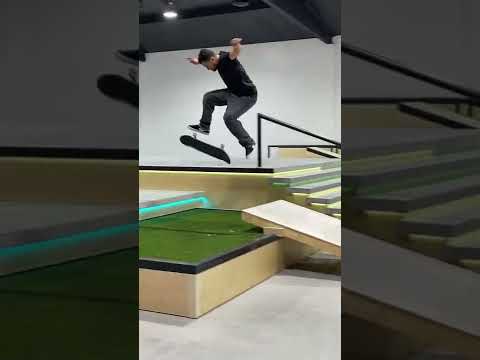 PRIMITIVE PARK X IPHONE MIX 1