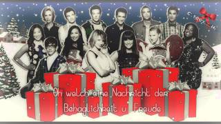 Watch Glee Cast God Rest Ye Merry Gentlemen video