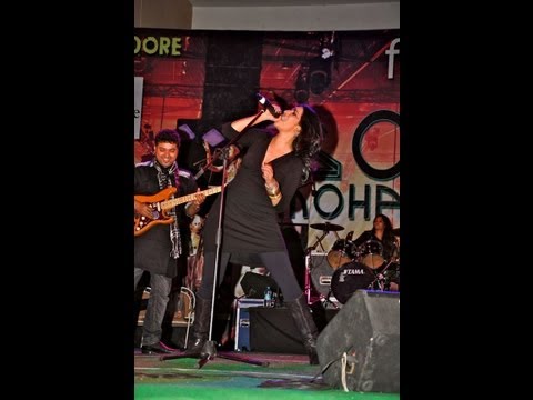 SONA MOHAPATRA - ARTISTE SHOWREEL