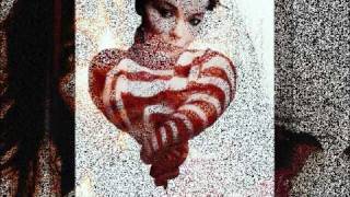 Watch Bjork Nu Flyver Anton video