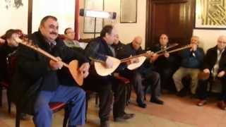 Bir Güzel Gördüm Desti Elinde Mehmet Demi̇rtaş. Haluk Balaban Arşiv