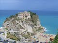 funerale calabrese con immagini della calabria