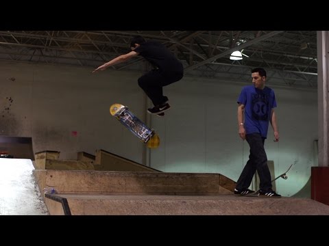 Skateology: 360 flip late kickflip (48fps)