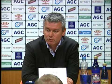 Tiskov konference domcho trenra po utkn s Bankem Ostrava (26.9.2015)