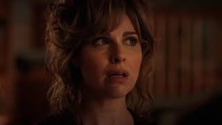 Stranger Things Mikes Hot Mom