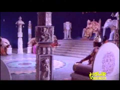 Vani Jayaram-Nachere priya nayane nayana.. in Sati Anasuya(1978...