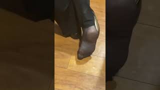 Nylon Soles, Dipping.