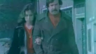 Oya Başak - Kedi Yavrusu Gibiydi Bulduğumda