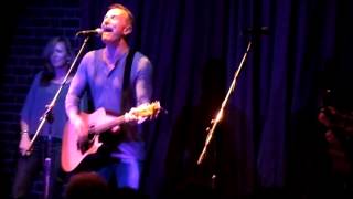 Watch James Reyne Beautiful People video