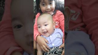 Suruh Dicium Malah Dijilat