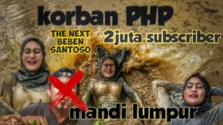 Gadis Desa Nekad Mandi Lumpur...tidak Sengaja Ada Yg Masuk