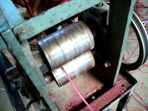 Watch MAQUINA PARA PELAR CABLE