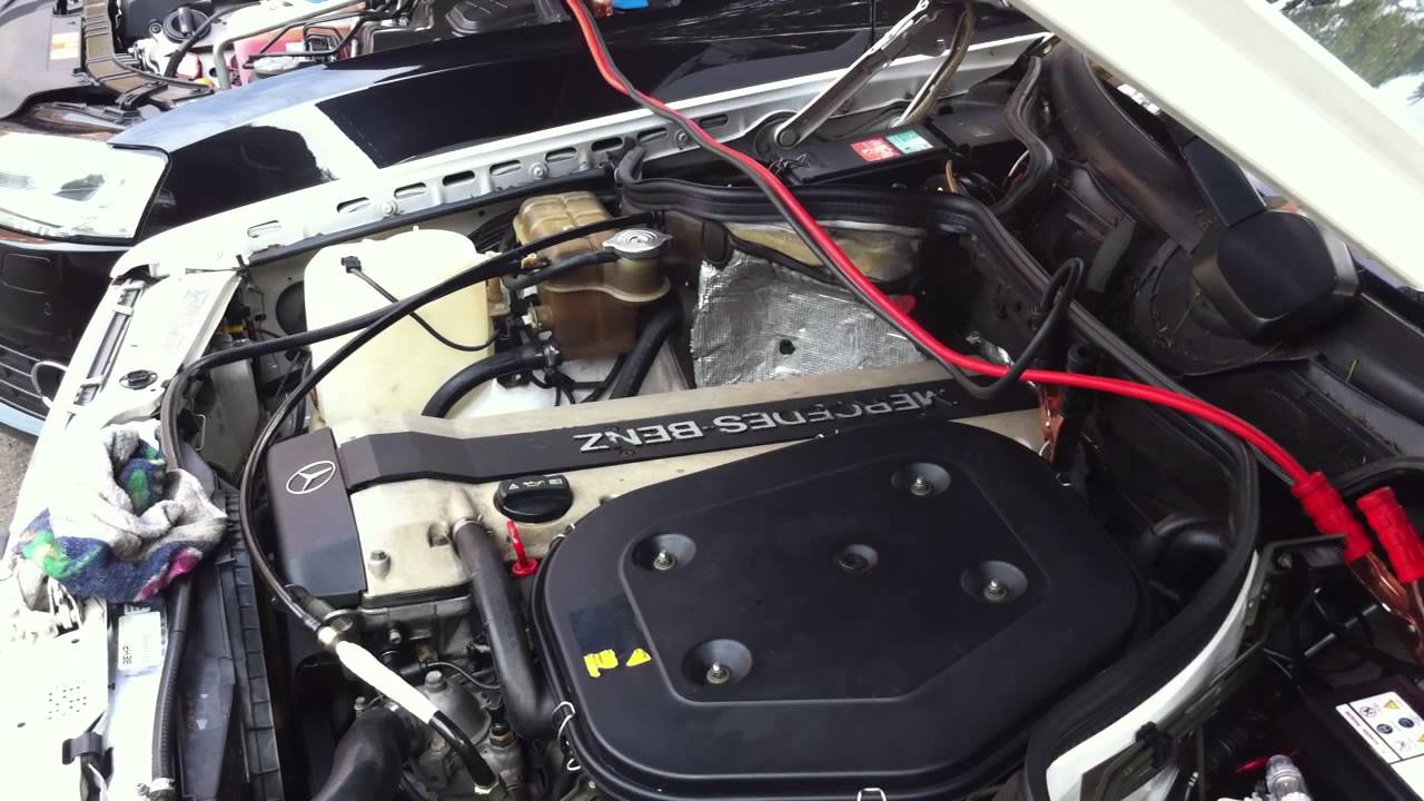 W124 - 300e-24v Engine Start After A 4 Week Stand
