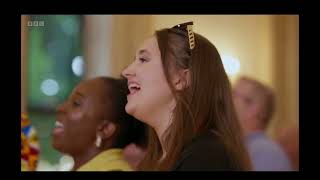 Stacey Solomon & Joe Swash Join The Big Sing
