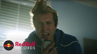 Play this video AWOLNATION - Sail Official Music Video