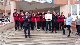 Türkiye 2.si Olan Voleybol Takımımızı Coşkulu Bir Kutlama ile Karşıladık